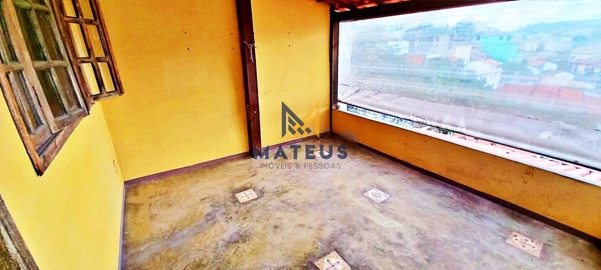 Casa, Caiçaras, 4 Quartos, 5 Vagas, 1 Suíte
