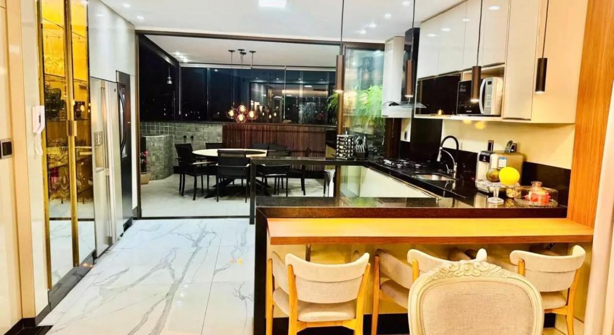 Apartamento, Centro, 3 Quartos, 4 Vagas, 3 Suítes