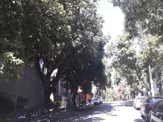 Lote, Funcionários, 4 Quartos, 2 Vagas