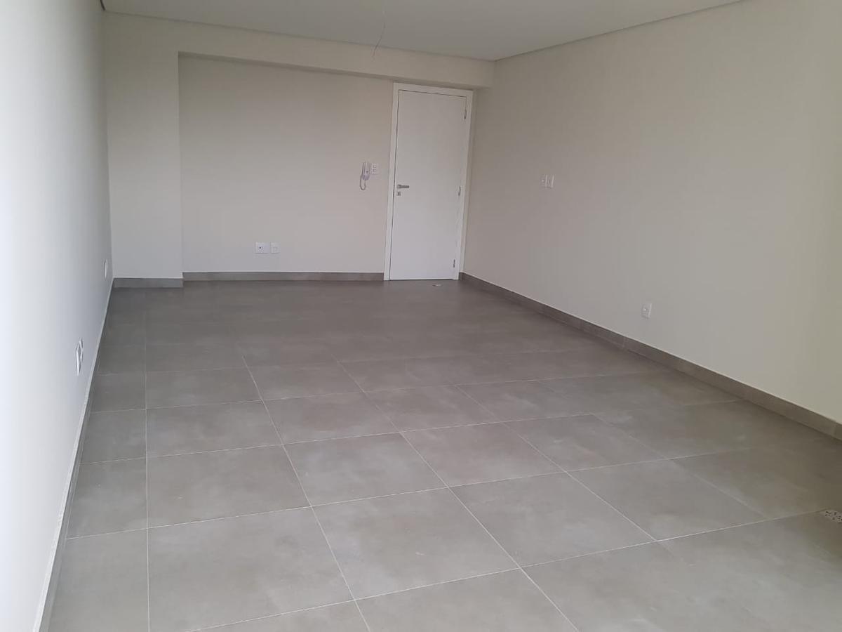 Sala, Barro Preto, 0 Quarto, 0 Vaga