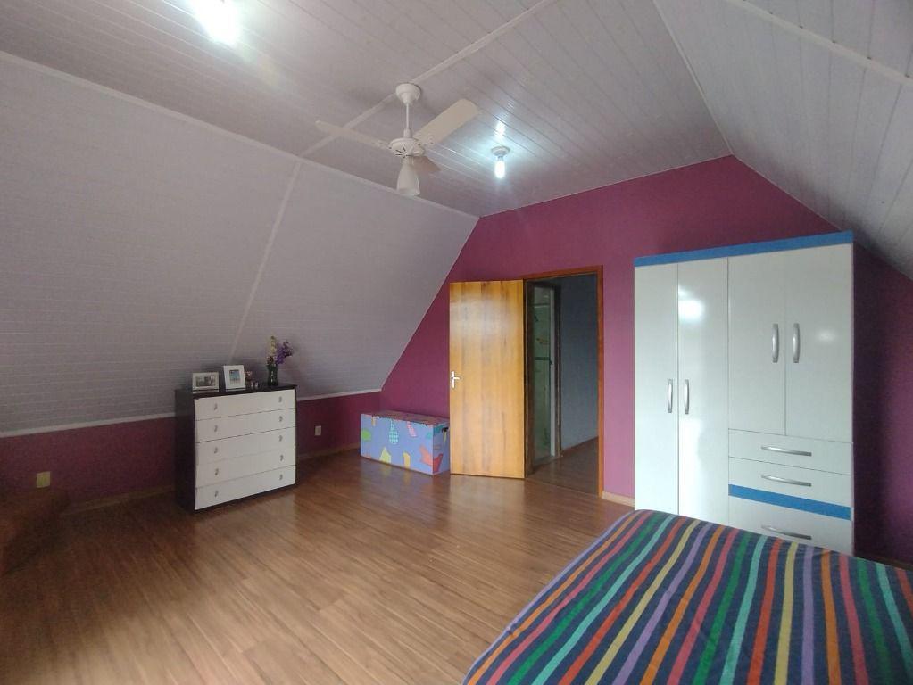 Casa, Esplanada, 5 Quartos, 0 Vaga