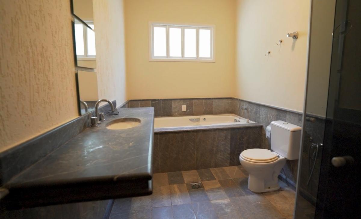 Casa em Condomínio, Fazenda do Engenho, 5 Quartos, 8 Vagas, 1 Suíte