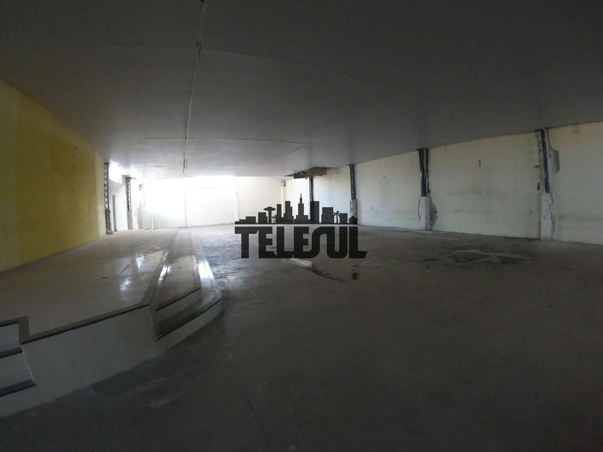 Galpão, Jardim Andere, 0 Quarto, 0 Vaga