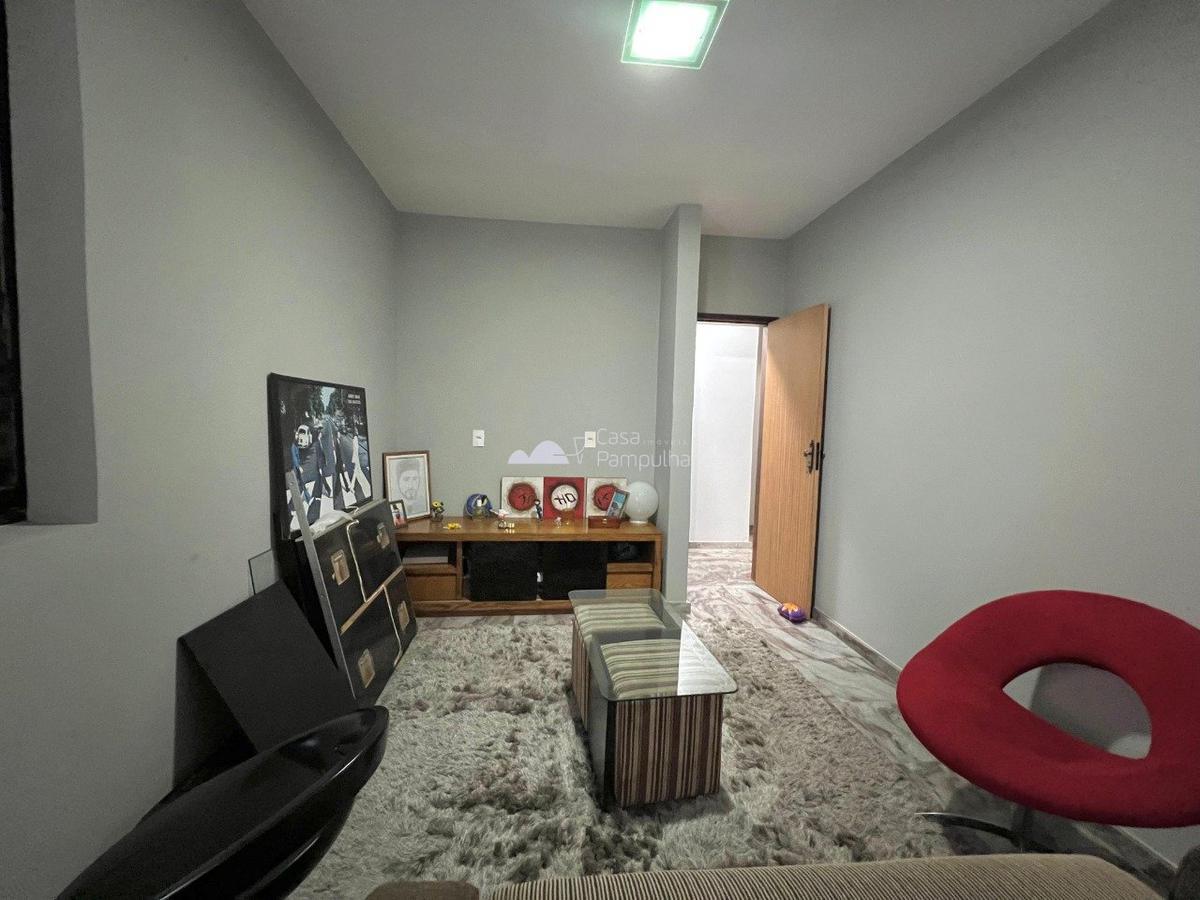 Casa, Itapoã, 4 Quartos, 6 Vagas, 1 Suíte