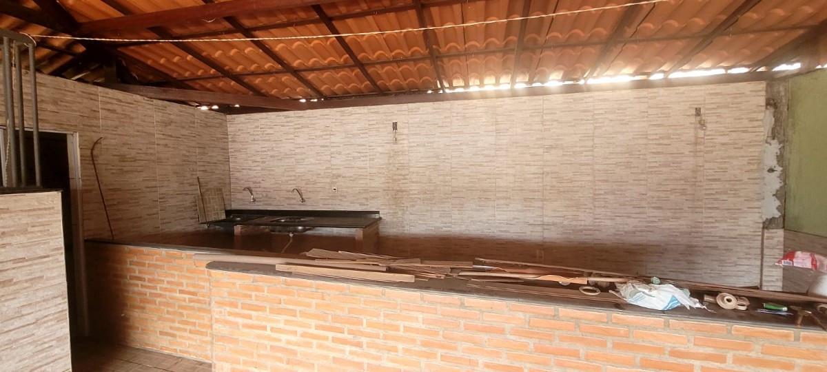 Casa, Vila Clóris, 4 Quartos, 5 Vagas, 1 Suíte