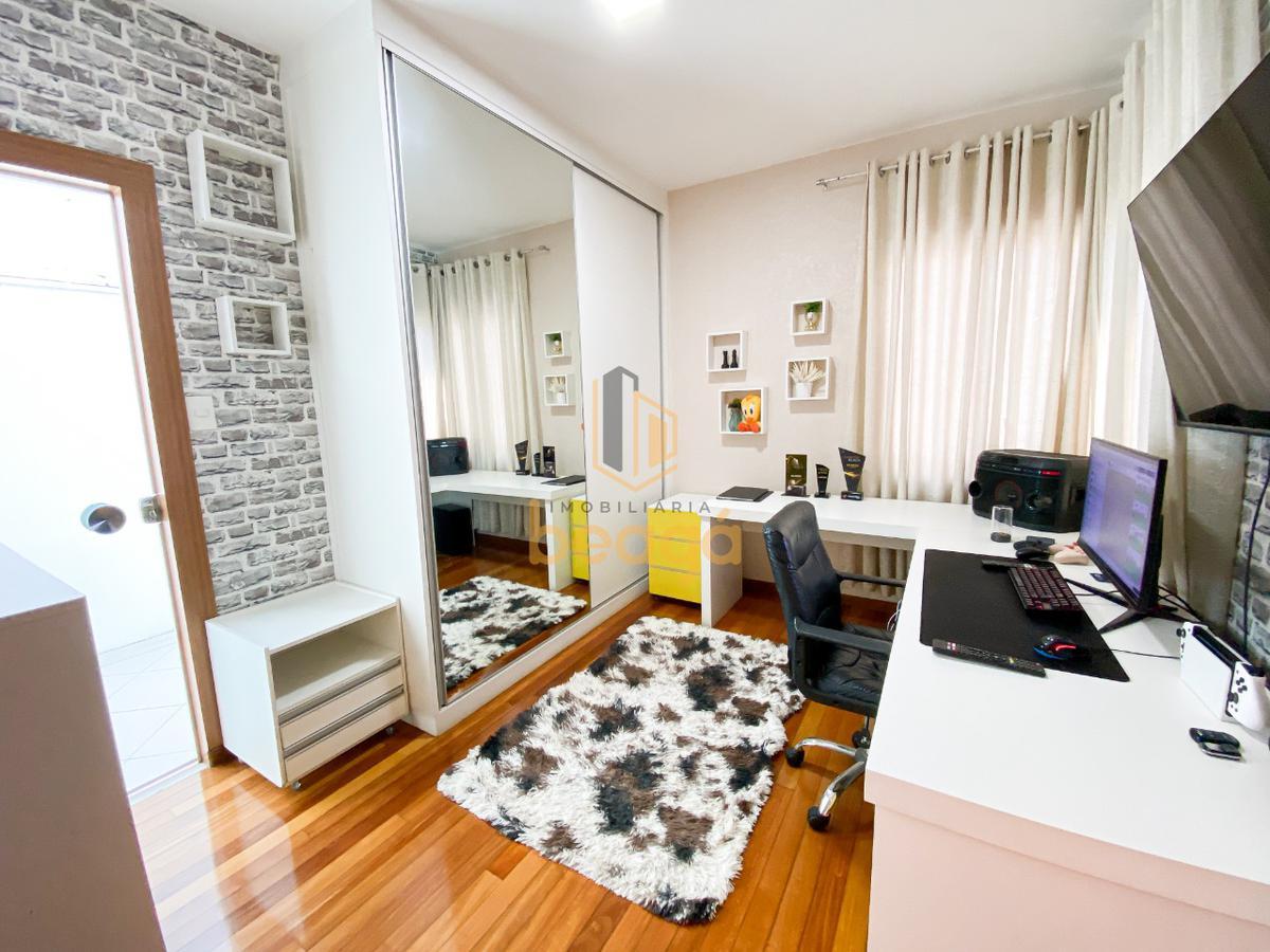 Casa, Manacás, 3 Quartos, 2 Vagas, 1 Suíte
