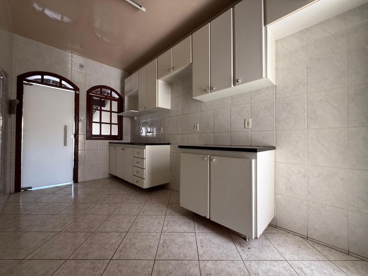 Casa, São João Batista (venda Nova), 3 Quartos, 2 Vagas, 1 Suíte