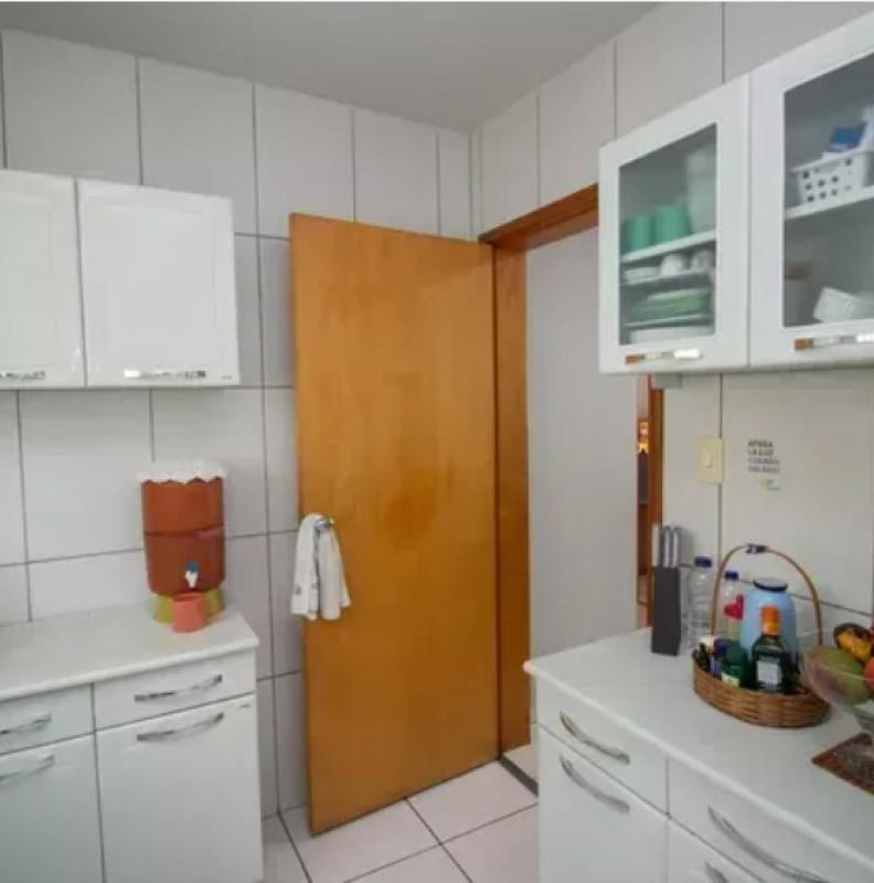 Apartamento, Centro, 2 Quartos, 1 Vaga