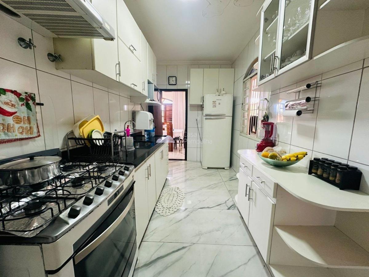 Casa, Copacabana, 4 Quartos, 6 Vagas, 2 Suítes