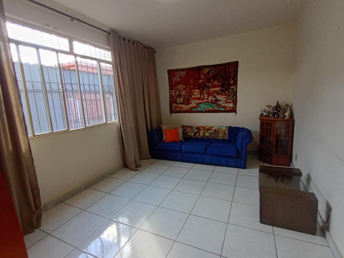 Casa, Santa Cruz, 7 Quartos, 6 Vagas, 2 Suítes