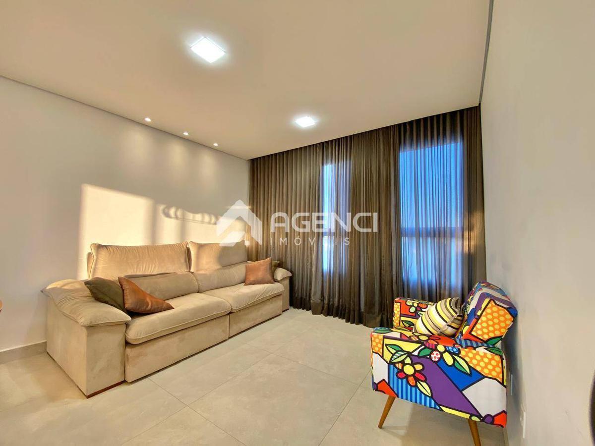 Apartamento, Cabral, 3 Quartos, 0 Vaga, 1 Suíte