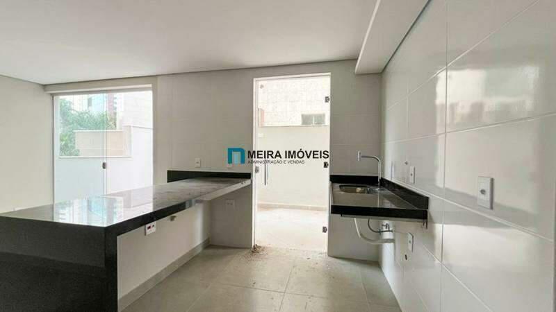 Apartamento, Funcionários, 2 Quartos, 1 Vaga, 1 Suíte