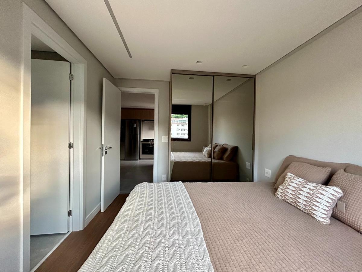 Apartamento, São José, 1 Quarto, 1 Vaga, 1 Suíte