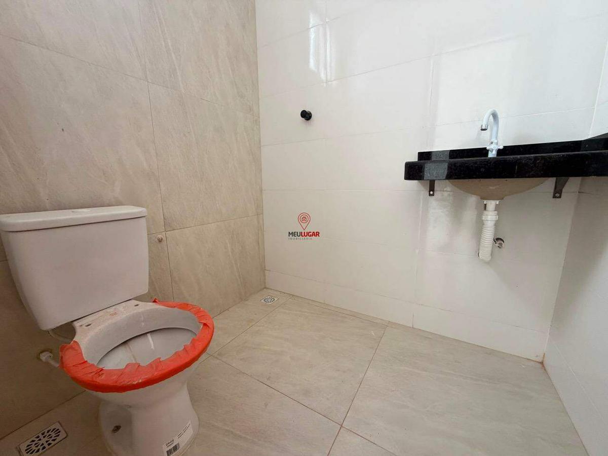 Casa, Novo Barreirinho, 3 Quartos, 1 Vaga, 1 Suíte