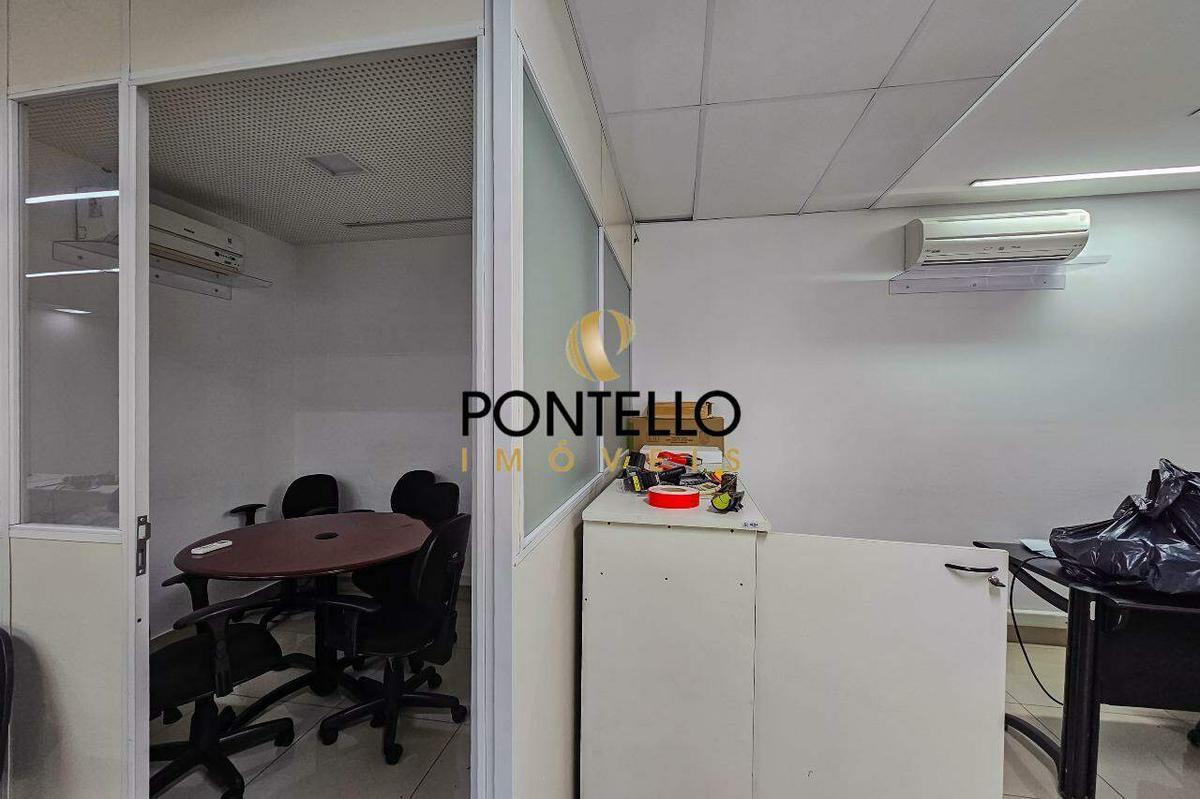 Sala, Estoril, 0 Quarto, 6 Vagas