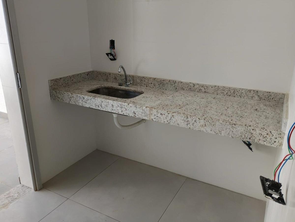 Casa, Jardim Leblon, 2 Quartos, 2 Vagas