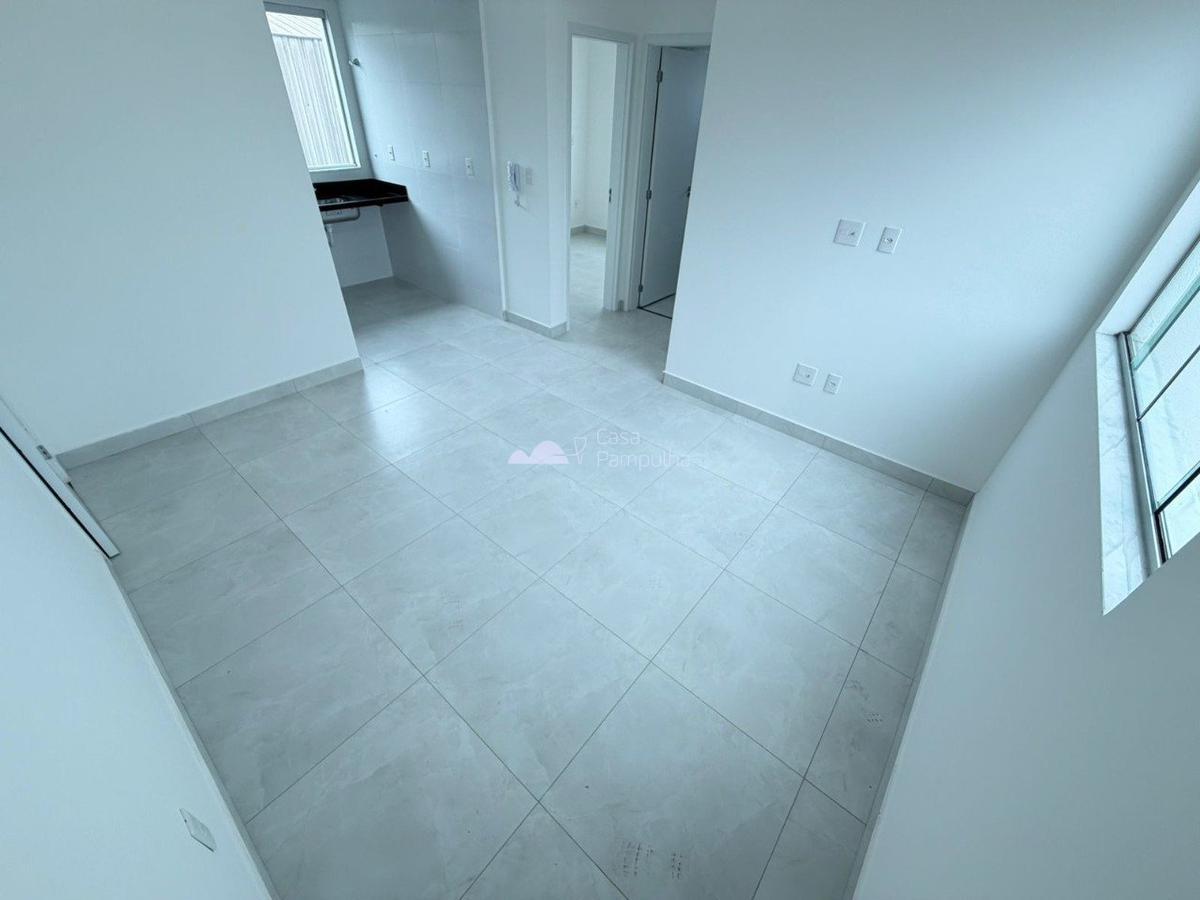 Apartamento, Candelária, 2 Quartos, 1 Vaga