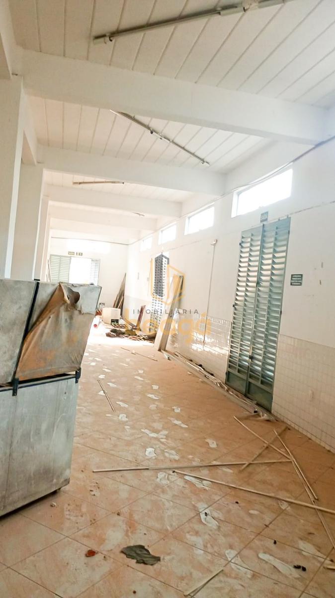 Galpão, Jardim Laguna, 0 Quarto, 0 Vaga