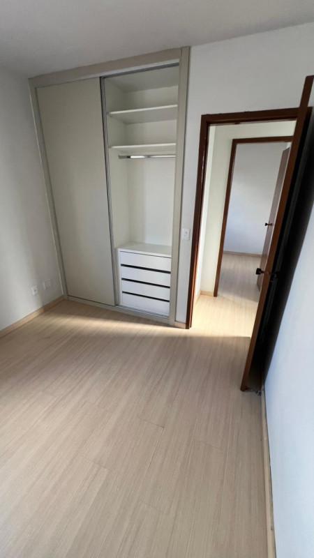 Casa, Castelo, 2 Quartos, 2 Vagas, 1 Suíte