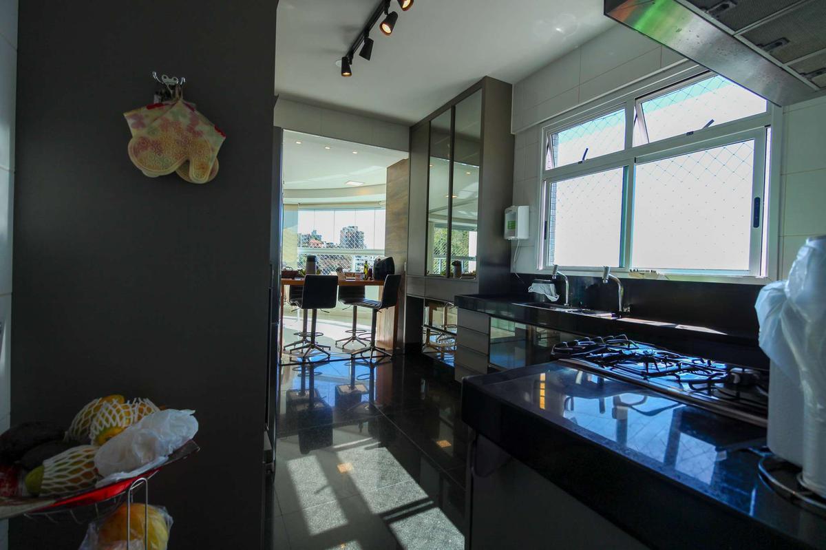 Apartamento, Santa Lúcia, 4 Quartos, 6 Vagas, 2 Suítes