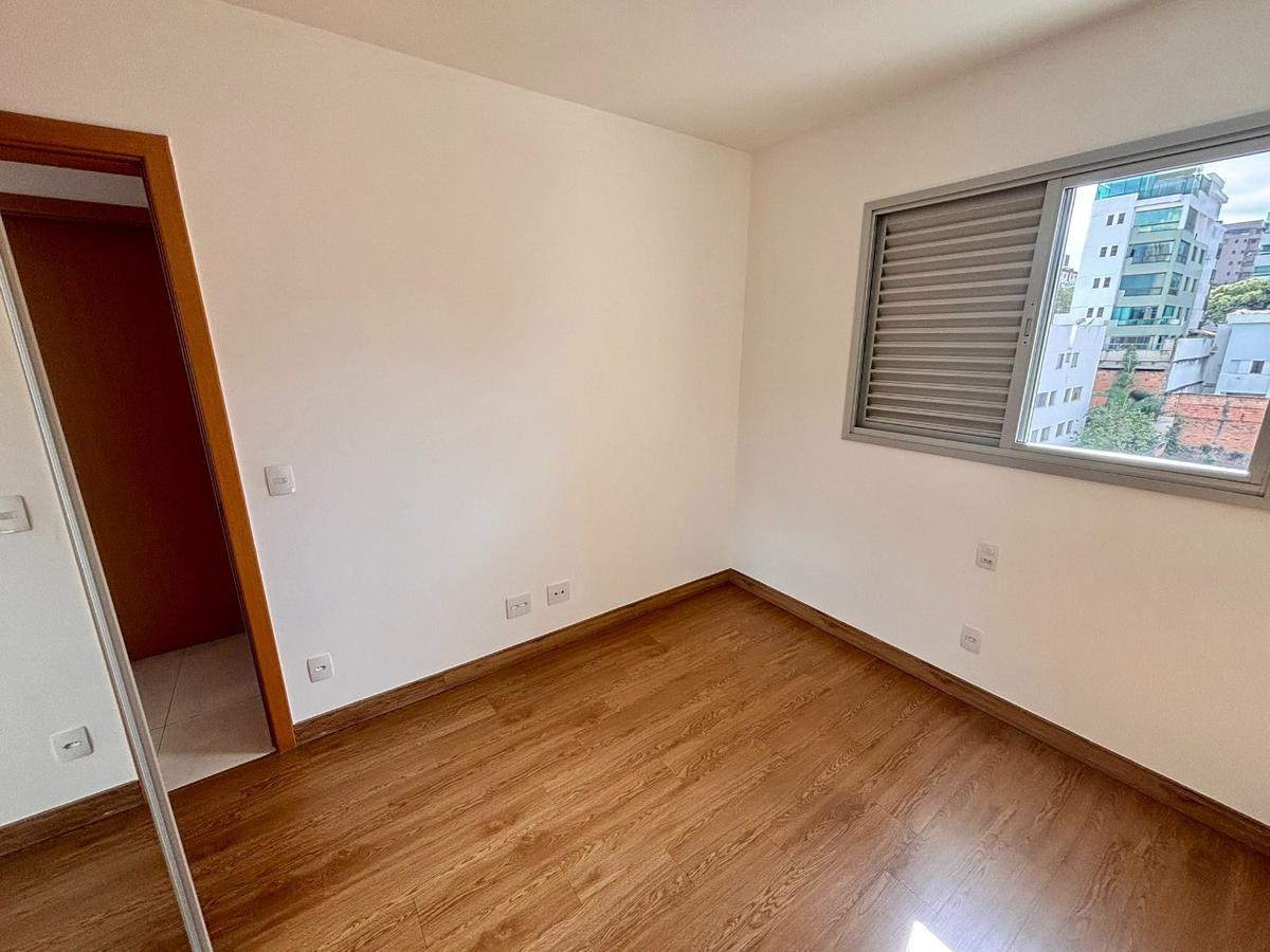 Apartamento, Liberdade, 2 Quartos, 2 Vagas, 1 Suíte