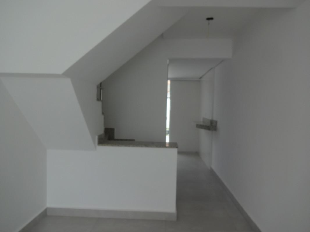 Casa, Jardim Leblon, 2 Quartos, 2 Vagas