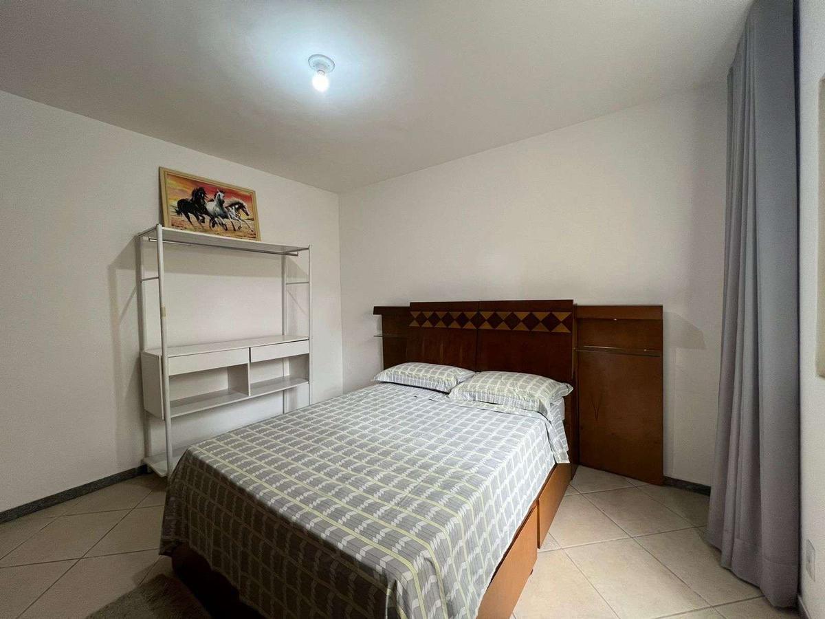 Casa, Planalto, 6 Quartos, 6 Vagas, 2 Suítes