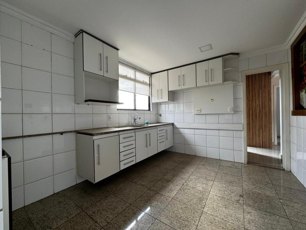 Apartamento, Ouro Preto, 3 Quartos, 1 Vaga, 2 Suítes