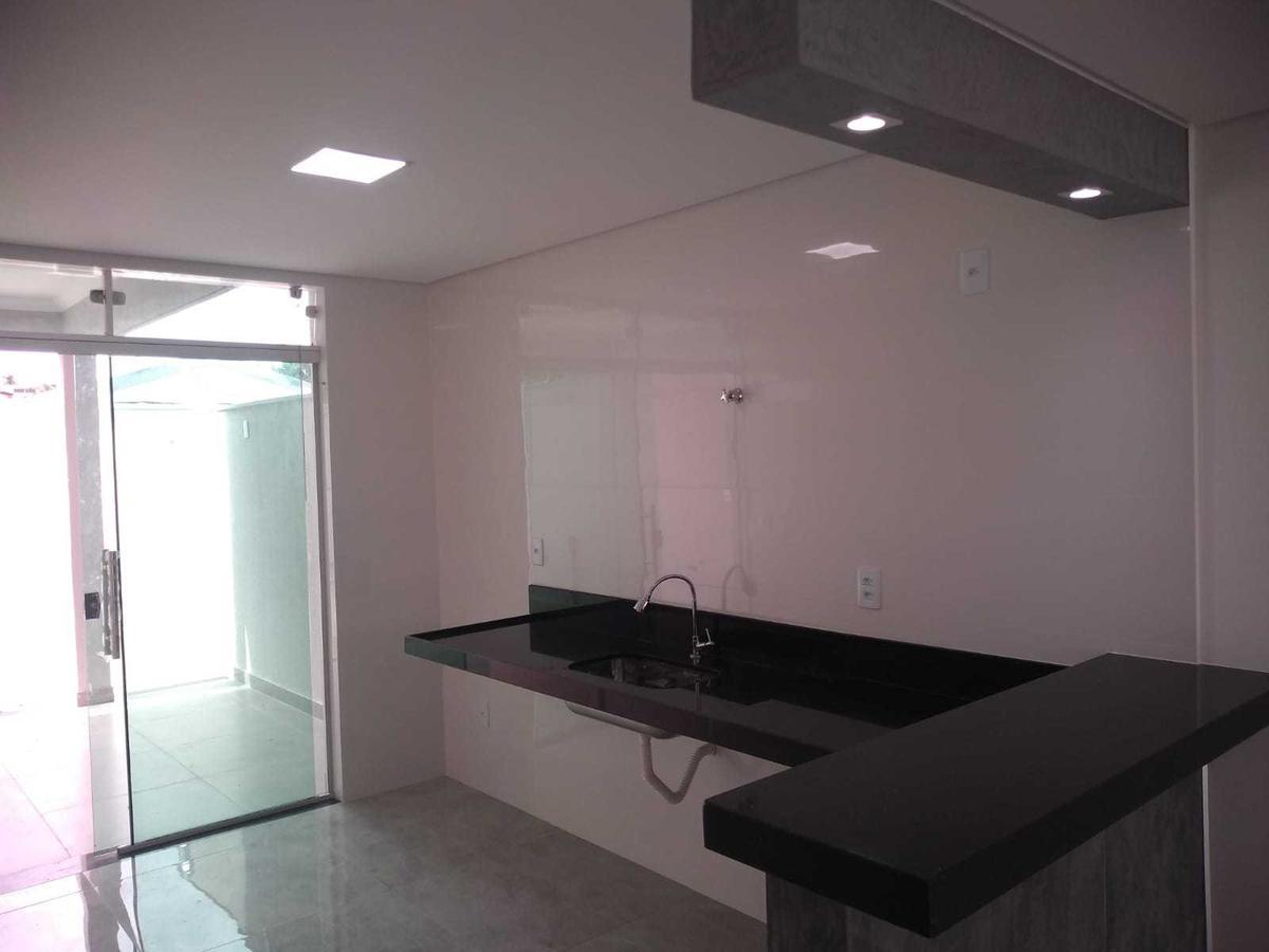Casa, Parque Xangri-lá, 3 Quartos, 2 Vagas, 1 Suíte