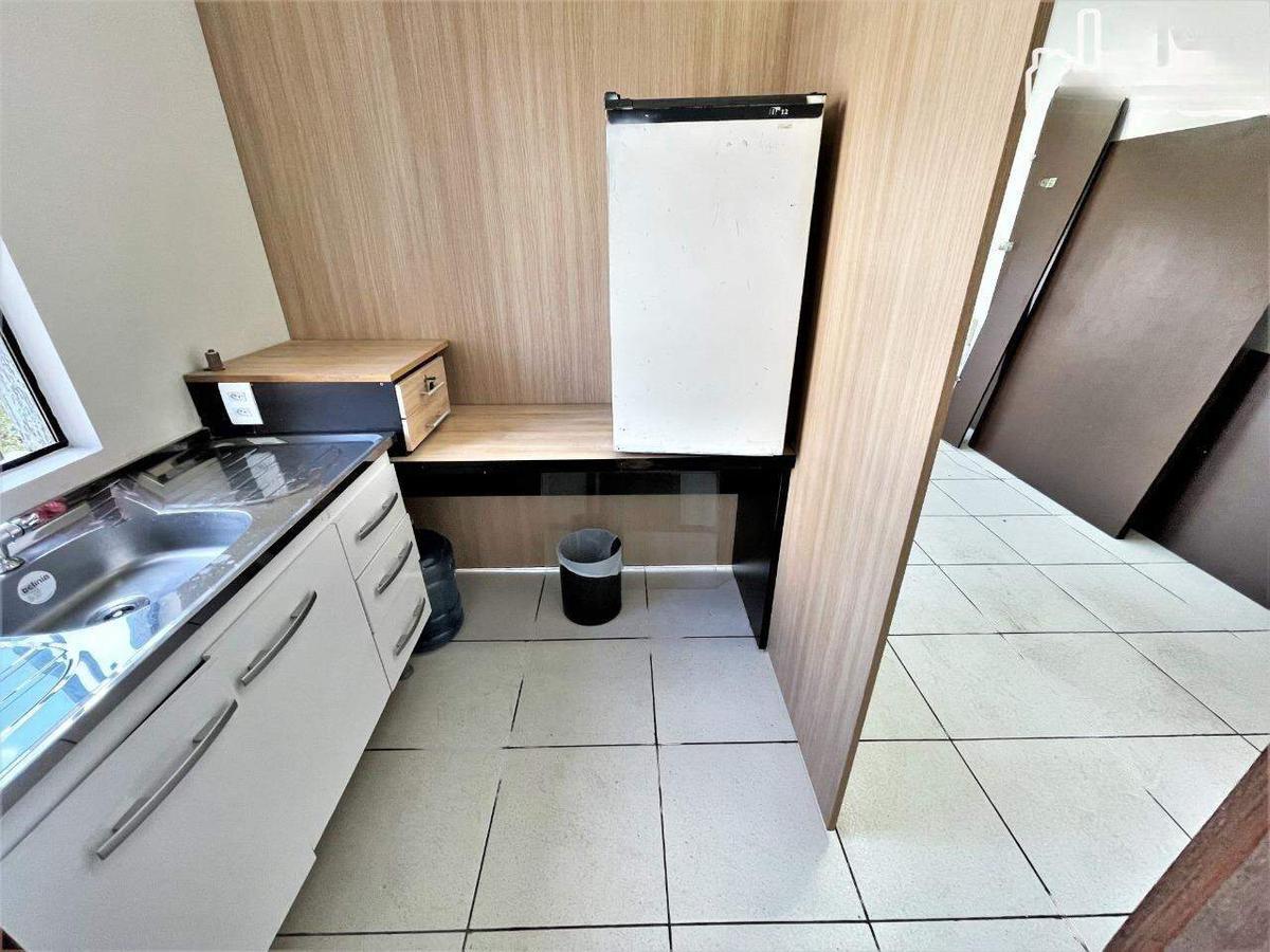 Sala, Luxemburgo, 0 Quarto, 1 Vaga