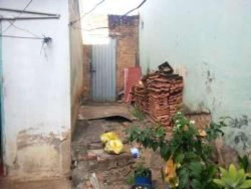 Casa, Centro, 4 Quartos, 0 Vaga