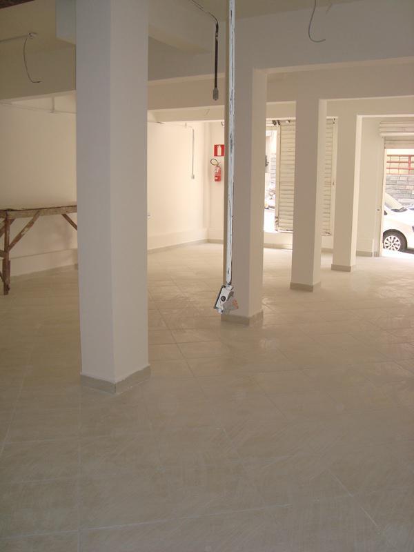 Andar, Caiçaras, 0 Quarto, 0 Vaga
