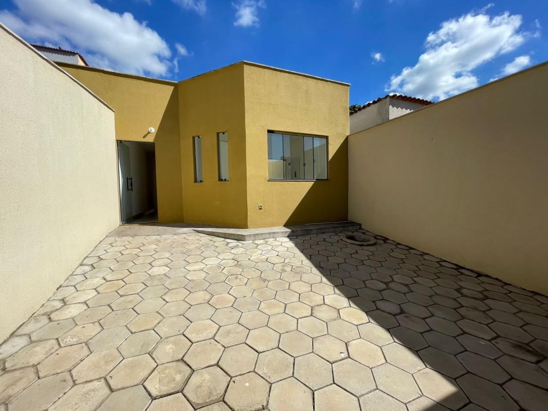 Casa, Serra Azul, 2 Quartos, 2 Vagas, 1 Suíte