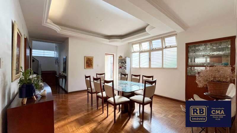 Casa, Serra, 7 Quartos, 6 Vagas, 3 Suítes