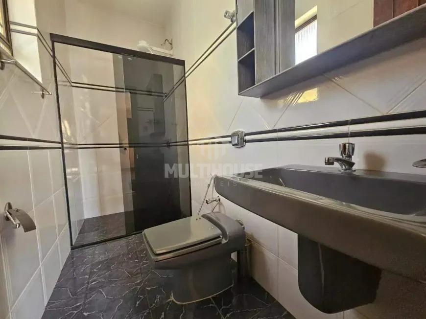 Casa, Itapoã, 5 Quartos, 4 Vagas, 1 Suíte