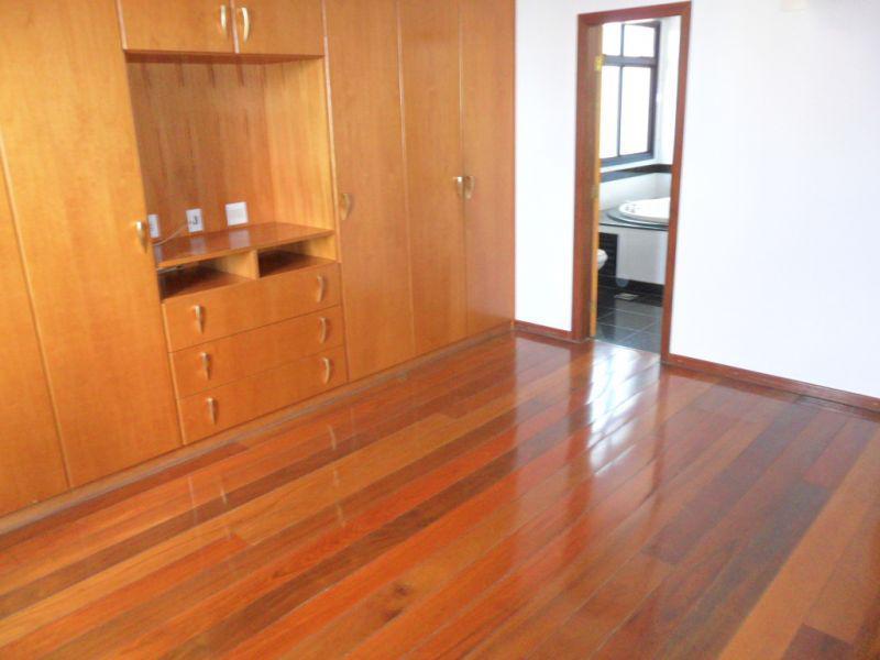 Cobertura, São José, 4 Quartos, 4 Vagas, 2 Suítes