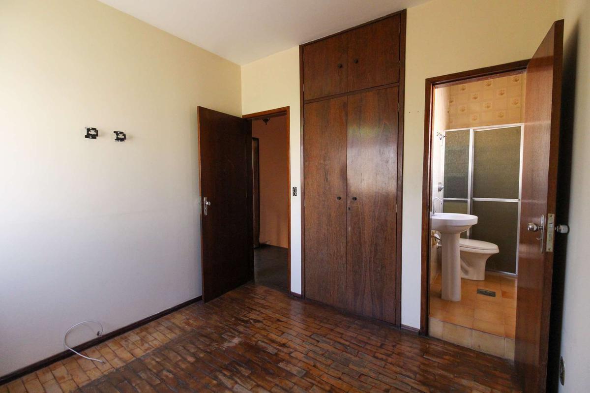 Casa, Itapoã, 3 Quartos, 2 Vagas, 1 Suíte