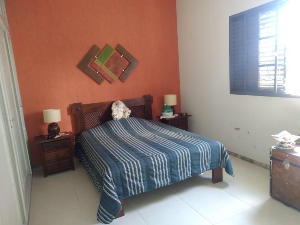 Casa, Calafate, 3 Quartos, 3 Vagas, 1 Suíte