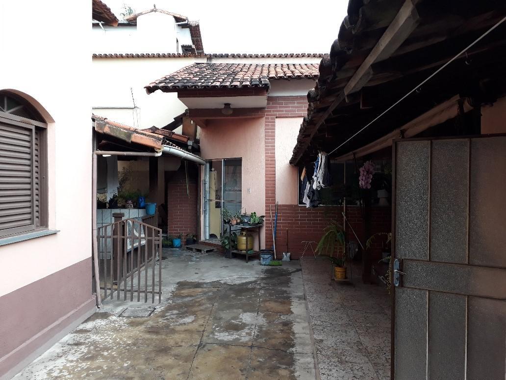 Casa, Jardim Riacho das Pedras, 6 Quartos, 9 Vagas, 1 Suíte