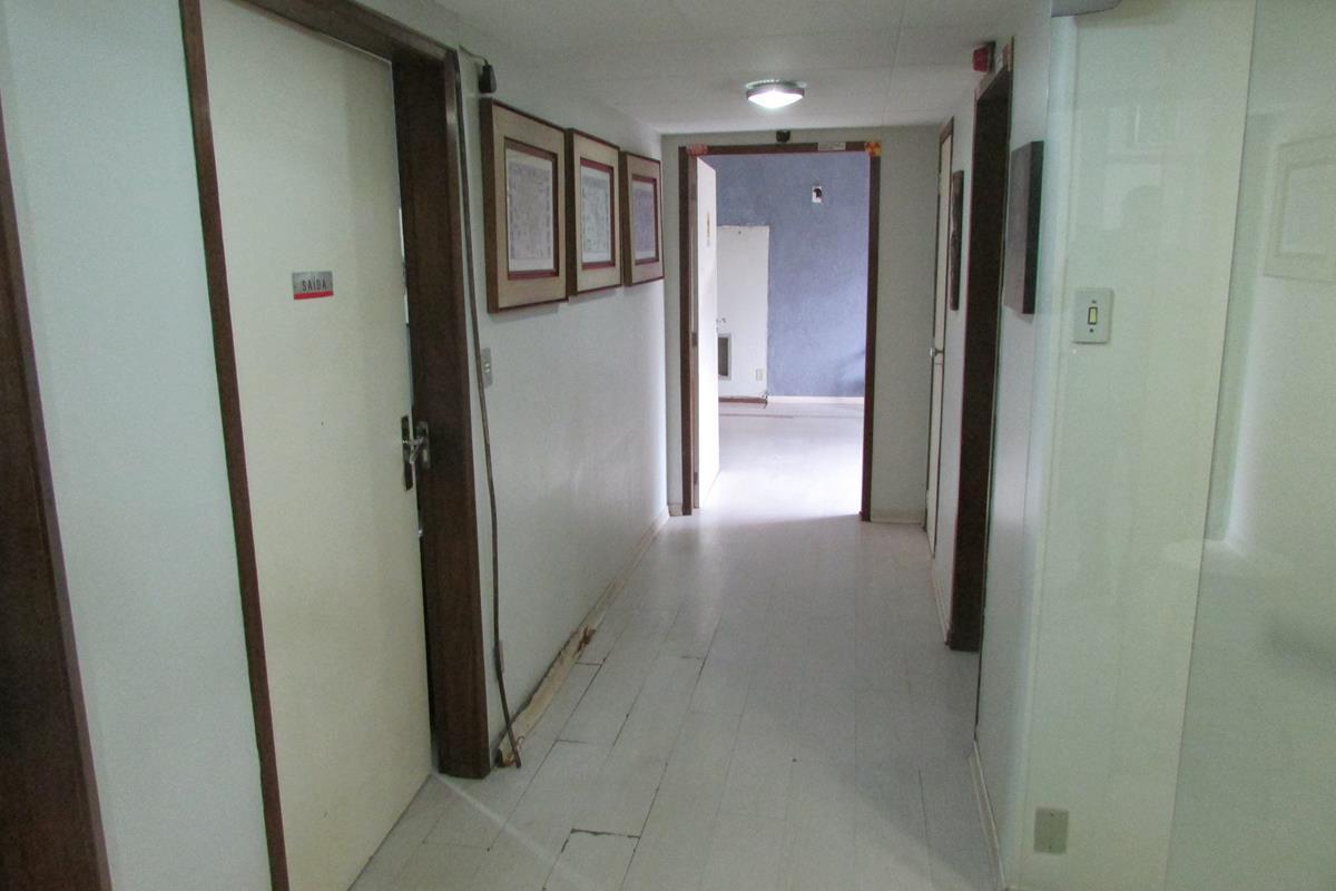 Sala, Santa Efigênia