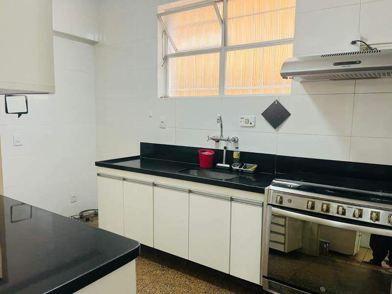 Apartamento, Funcionários, 4 Quartos, 2 Vagas, 1 Suíte