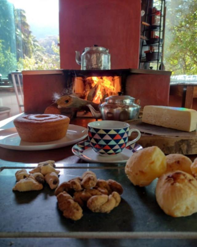 Fazenda, Centro, 15 Quartos, 10 Vagas, 6 Suítes