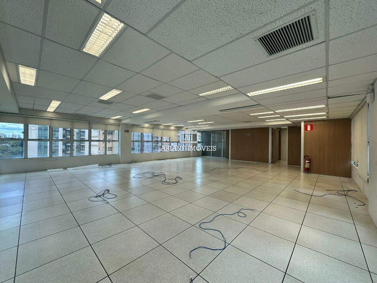 Sala, Savassi, 0 Quarto, 2 Vagas