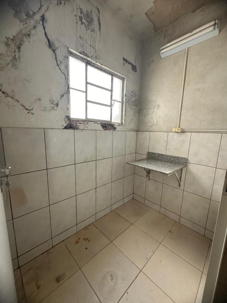 Andar, Centro, 0 Quarto, 0 Vaga