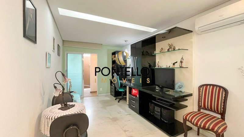 Casa, Planalto, 3 Quartos, 2 Vagas, 1 Suíte