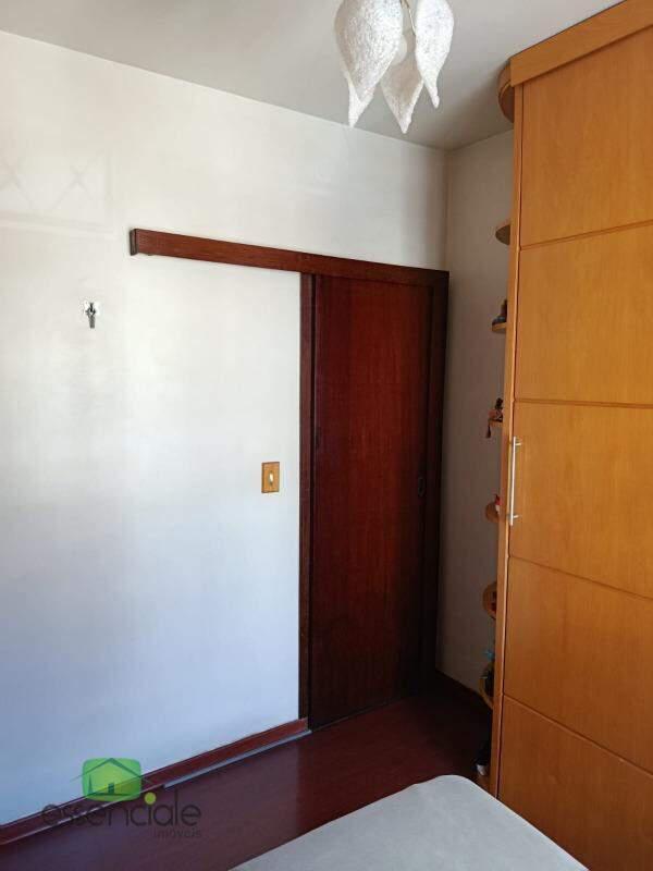 Apartamento, Centro, 2 Quartos, 1 Vaga