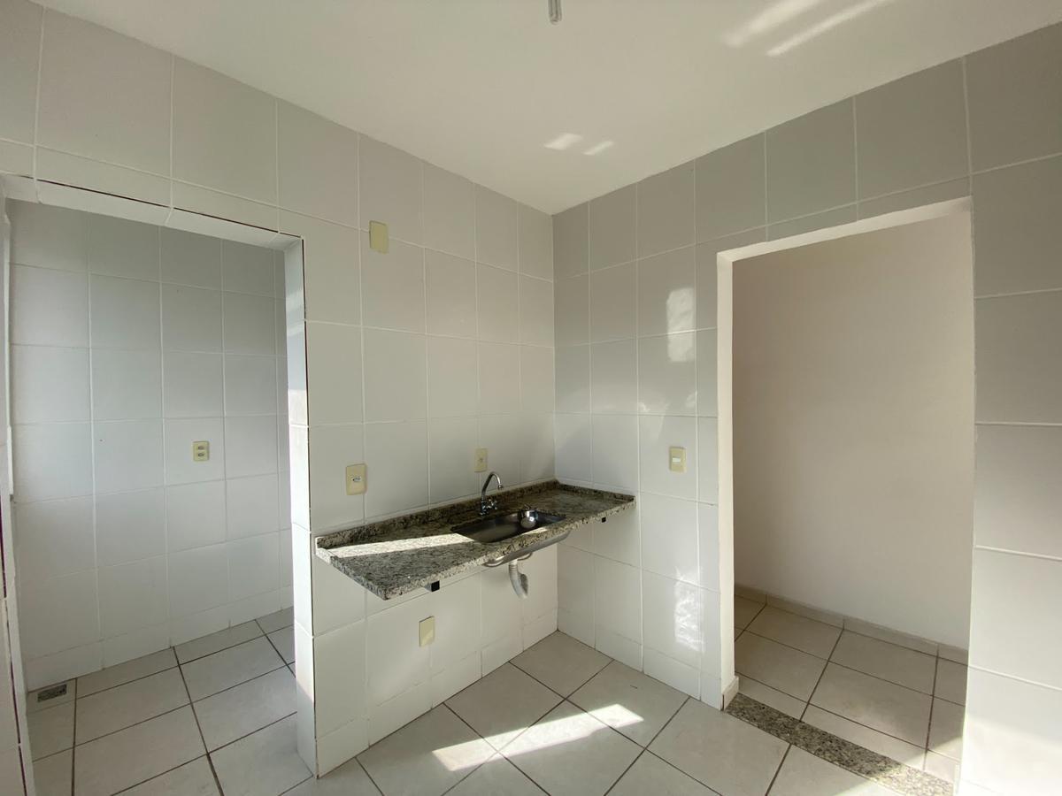 Apartamento, Caladinho, 2 Quartos, 1 Vaga
