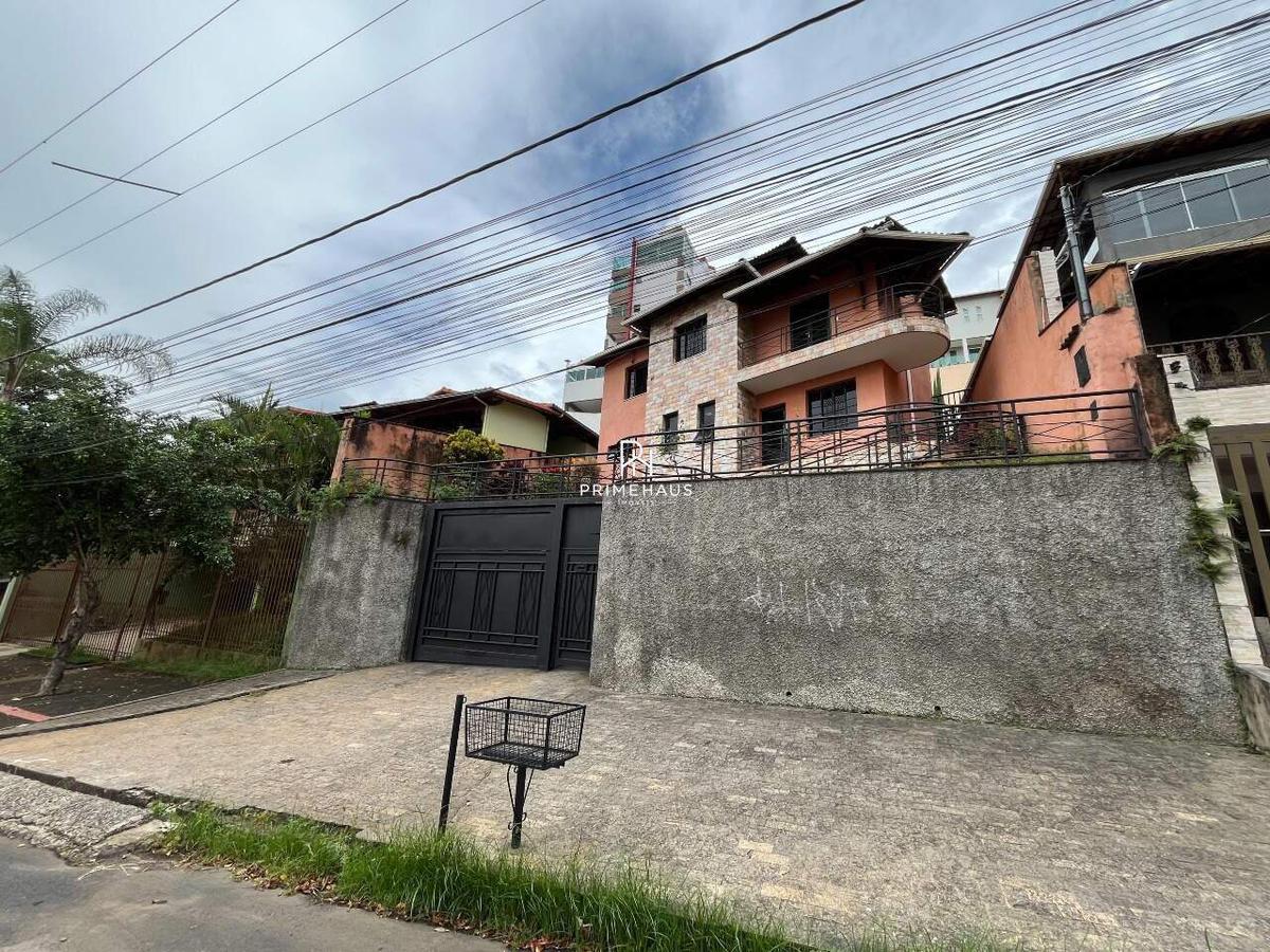 Casa, Jardim Riacho das Pedras, 4 Quartos, 3 Vagas, 1 Suíte
