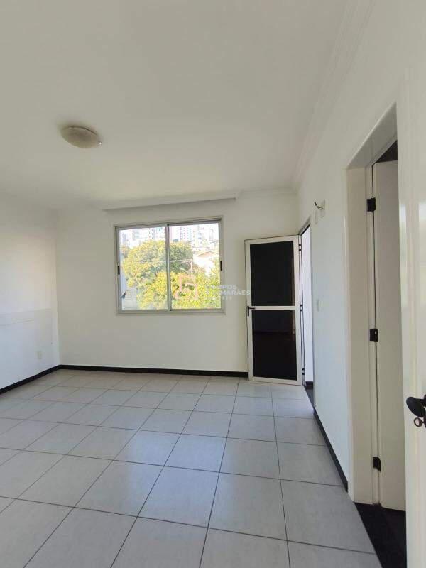 Apartamento, Barreiro, 3 Quartos, 2 Vagas, 1 Suíte