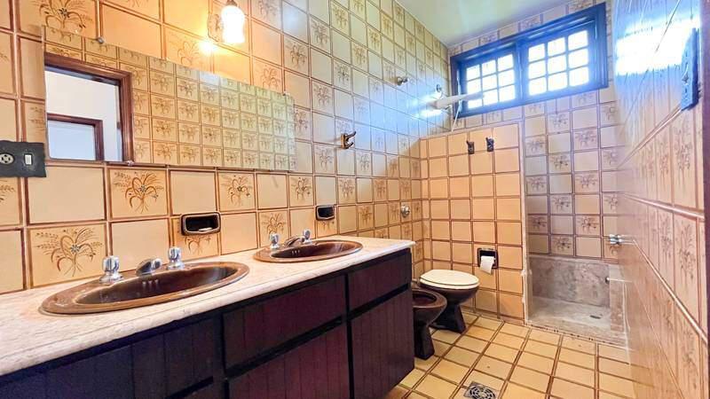 Casa, São Luiz (pampulha), 6 Quartos, 10 Vagas, 3 Suítes